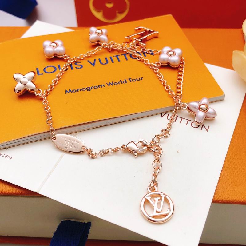 LV Bracelet  05yxs131 (5)