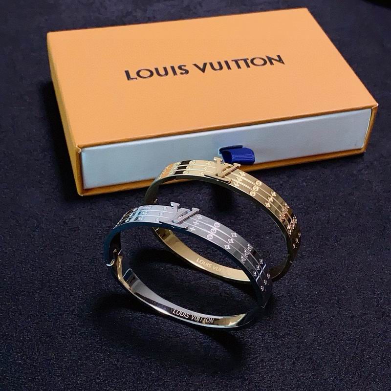 LV Bracelet  05yxs134 (7)
