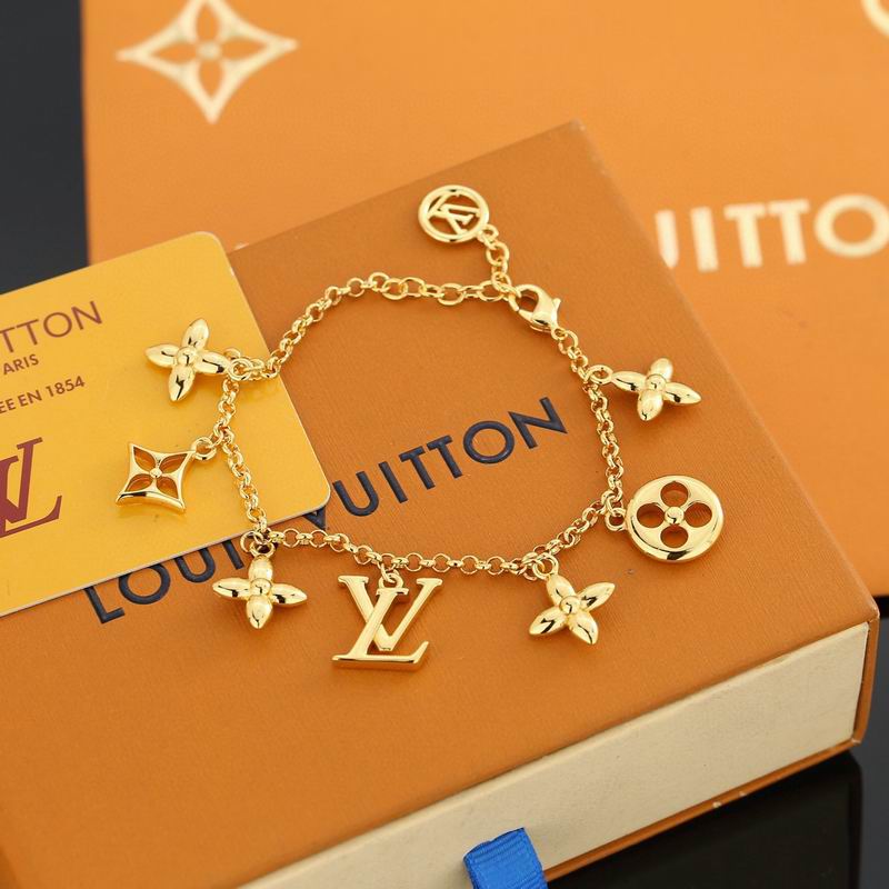 LV Bracelet  05yxs136 (5)
