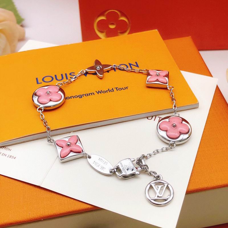 LV Bracelet  05yxs141 (2)