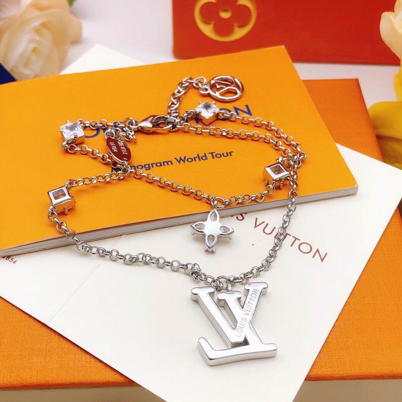 LV Bracelet  05yxs142 (3)