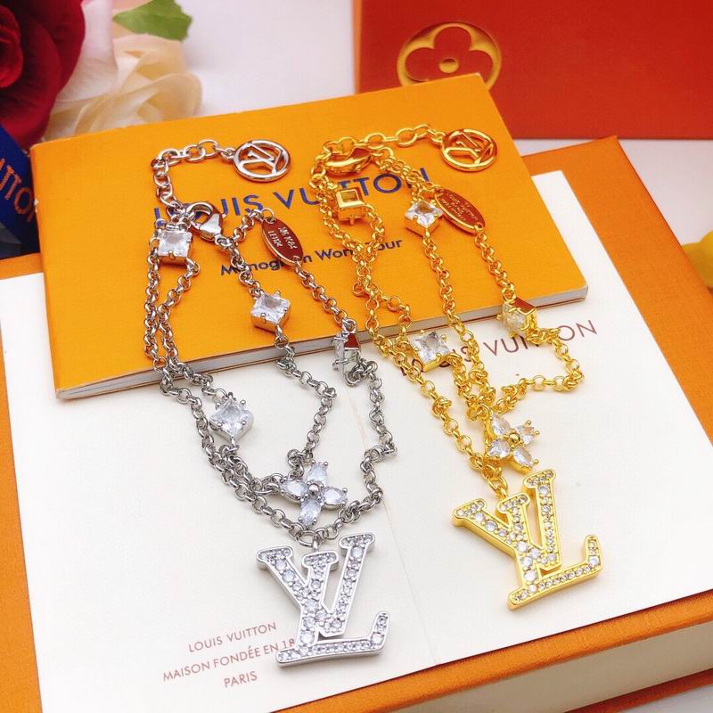 LV Bracelet  05yxs142 (5)