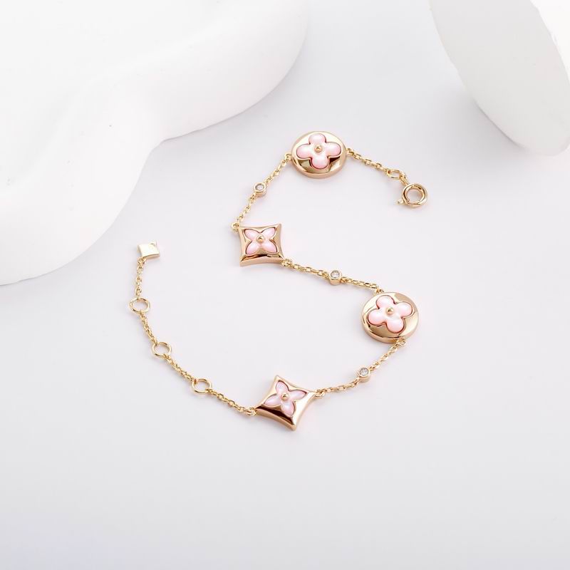 LV Bracelet  05yxs148 (2)