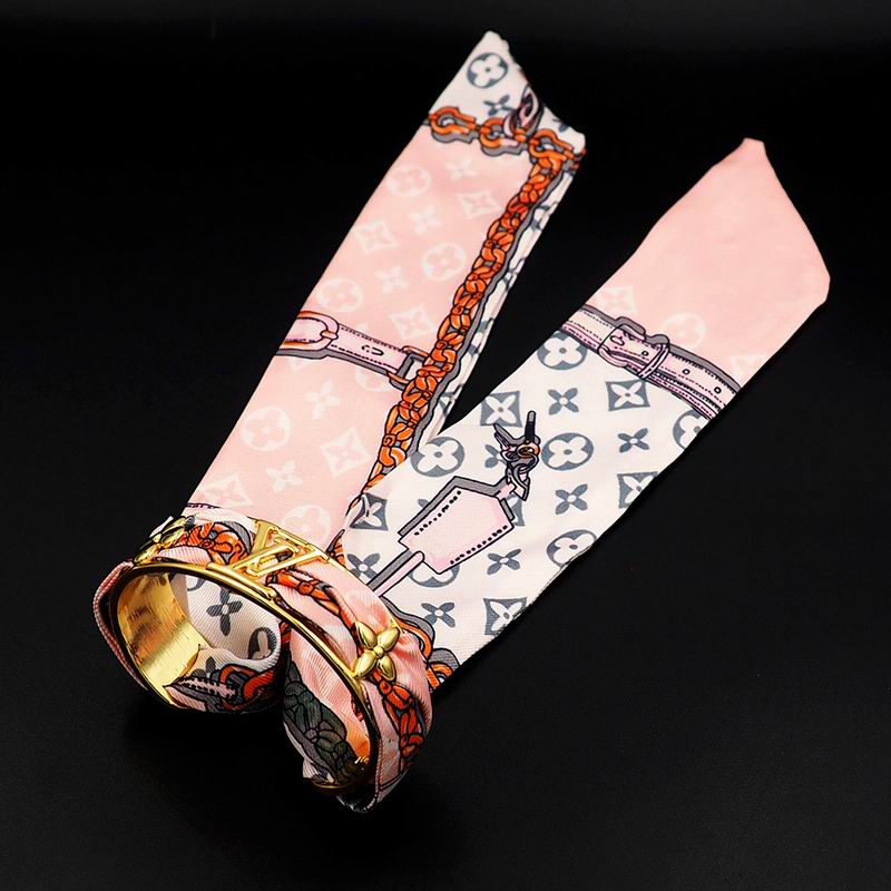 LV Bracelet  05yxs153 (23)