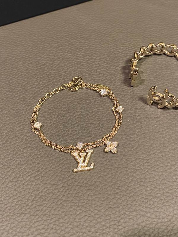 LV Bracelet  05yxs154 (6)