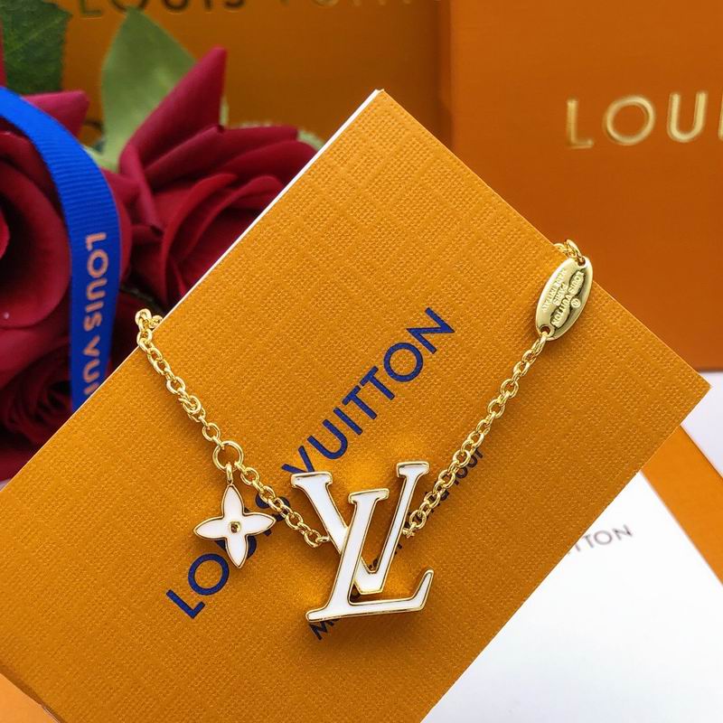 LV Bracelet  05yxs17 (3)