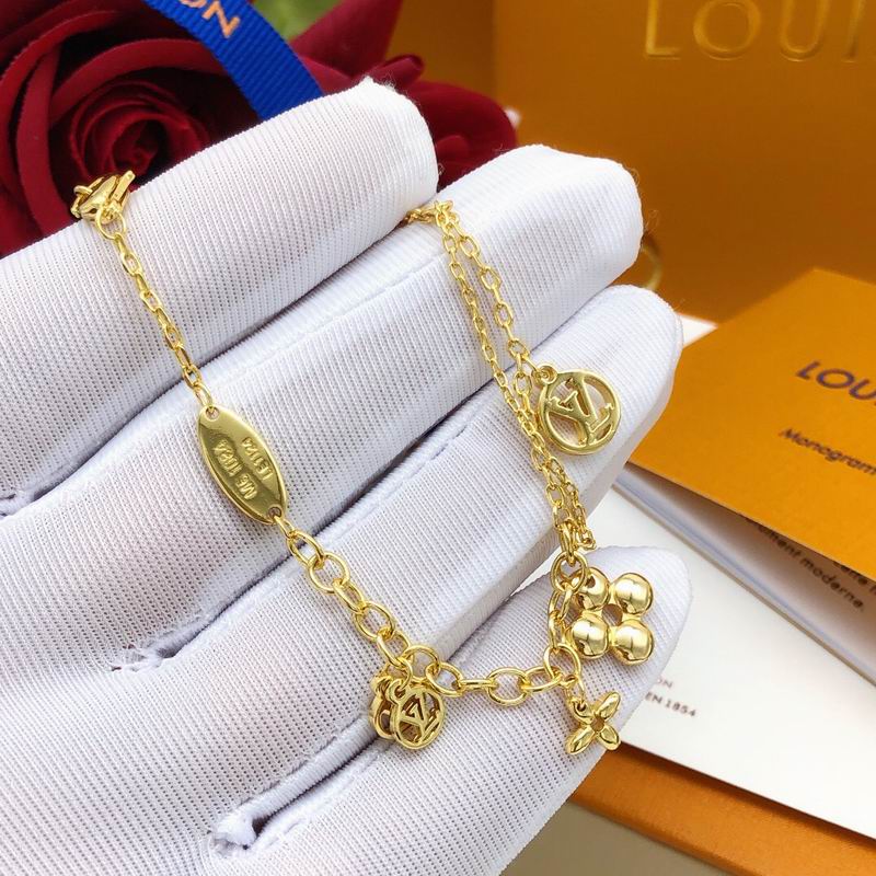 LV Bracelet  05yxs20 (3)