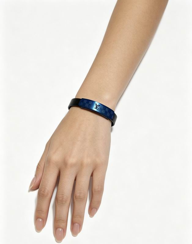 LV Bracelet  05yxs21 (17)