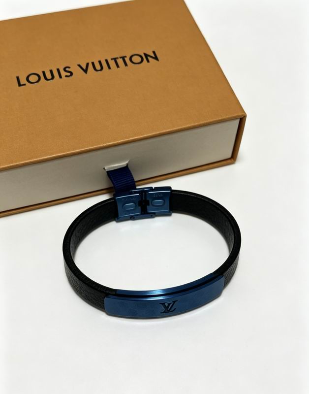 LV Bracelet  05yxs21 (21)