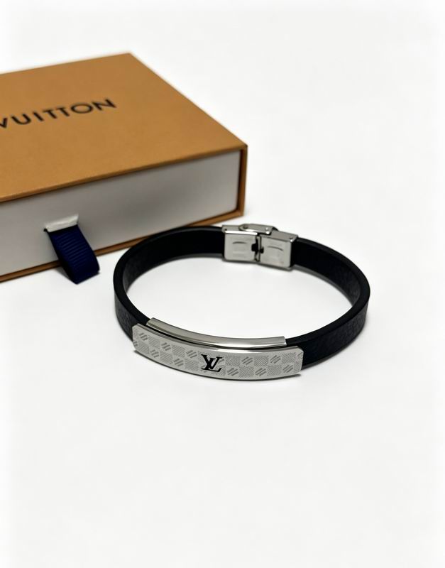 LV Bracelet  05yxs21 (29)