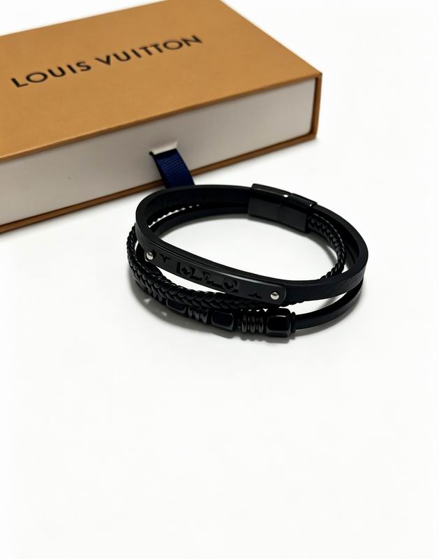 LV Bracelet  05yxs22 (3)