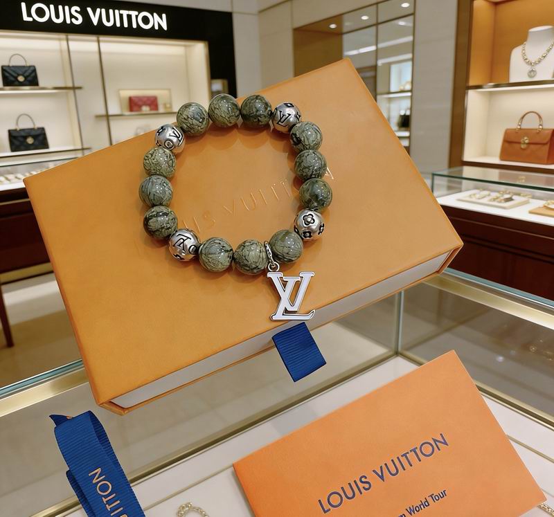 LV Bracelet  05yxs23 (2)