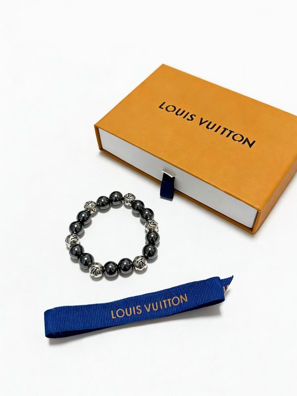 LV Bracelet  05yxs28 (4)