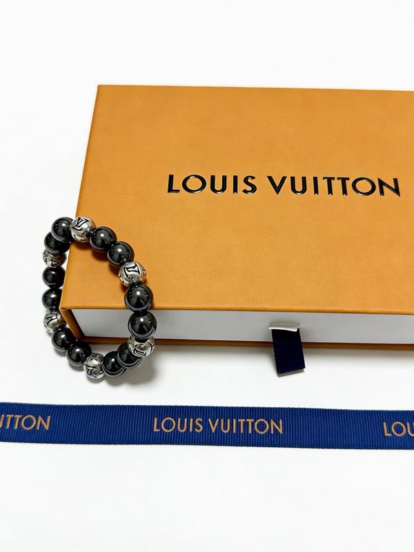 LV Bracelet  05yxs28 (7)