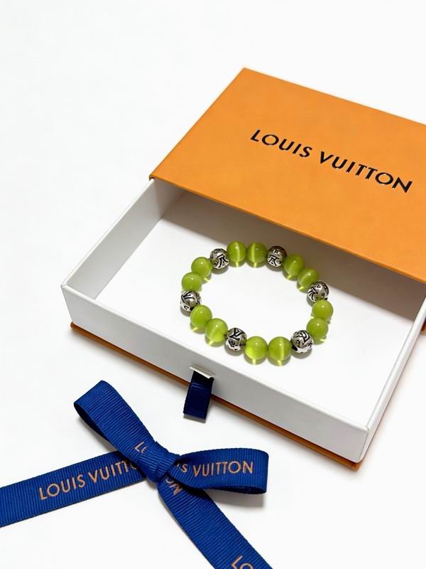 LV Bracelet  05yxs32 (2)