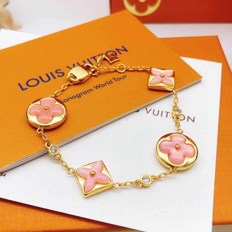 LV Bracelet  05yxs39 (1)