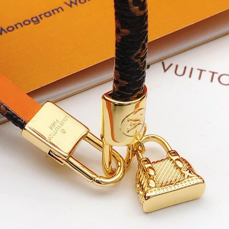 LV Bracelet  05yxs40 (4)