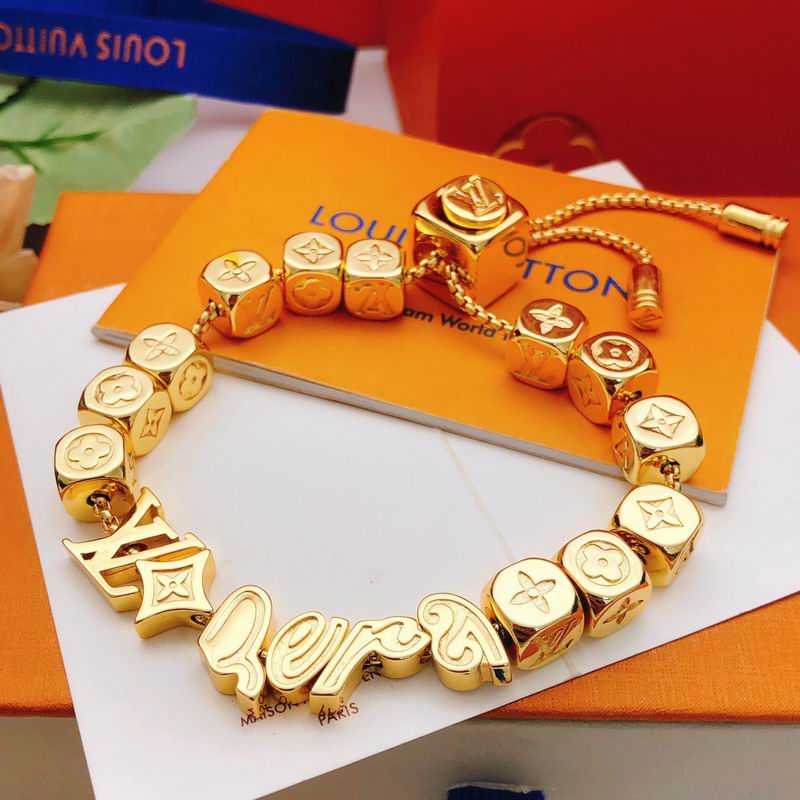 LV Bracelet  05yxs70 (1)