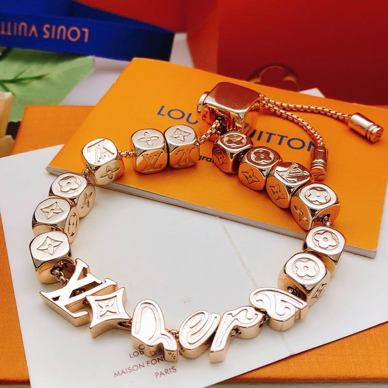 LV Bracelet  05yxs70 (6)