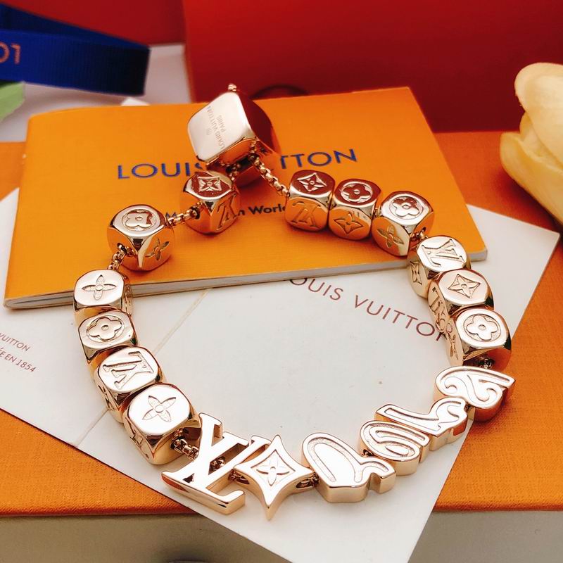 LV Bracelet  05yxs70 (7)