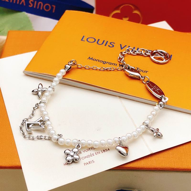 LV Bracelet  05yxs75 (6)