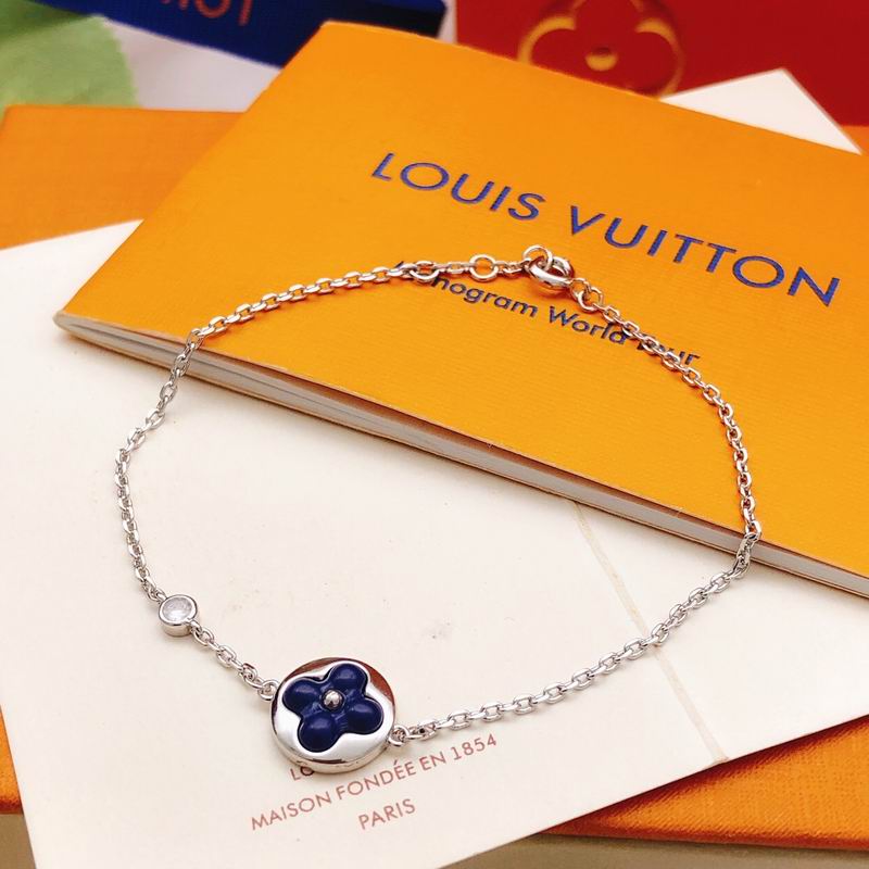 LV Bracelet  05yxs76 (14)