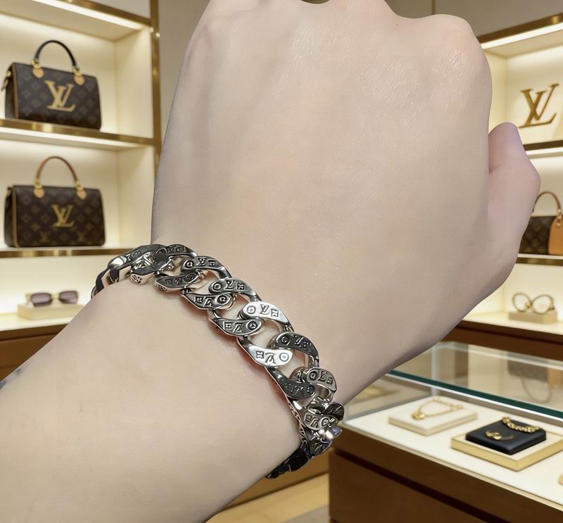 LV Bracelet  05yxs79 (4)