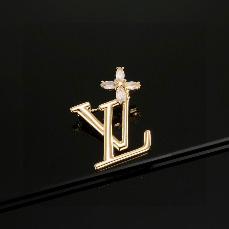 LV Brooch 05yxs01 (4)