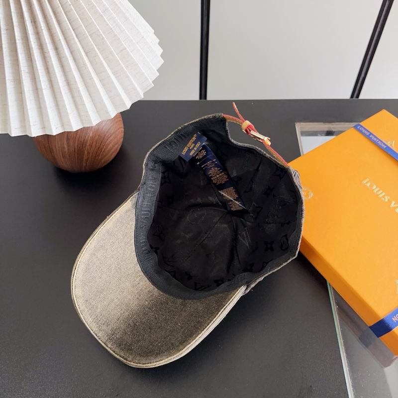 LV Cap dx (966)