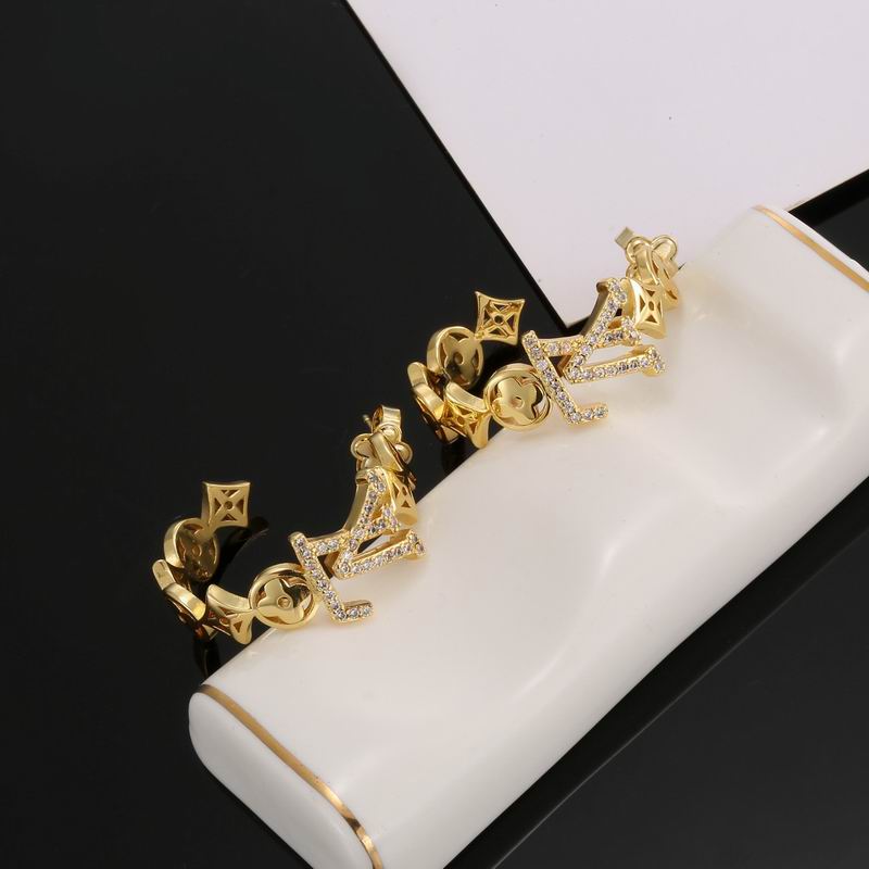 LV Earring 04yxs154 (4)