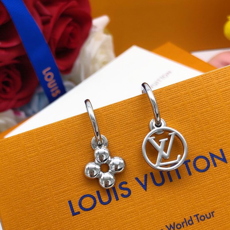 LV Earring 05yxs02 (12)