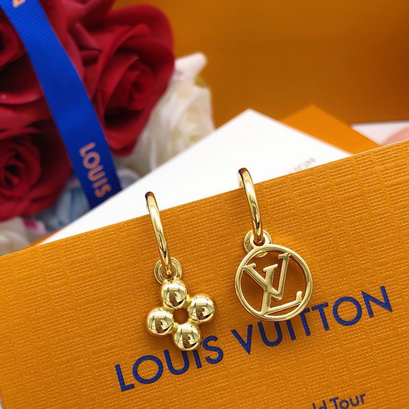 LV Earring 05yxs02 (3)