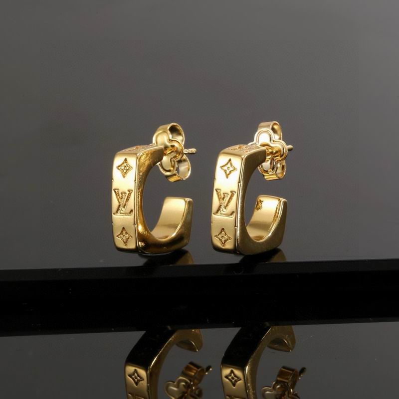 LV Earring 05yxs103 (4)