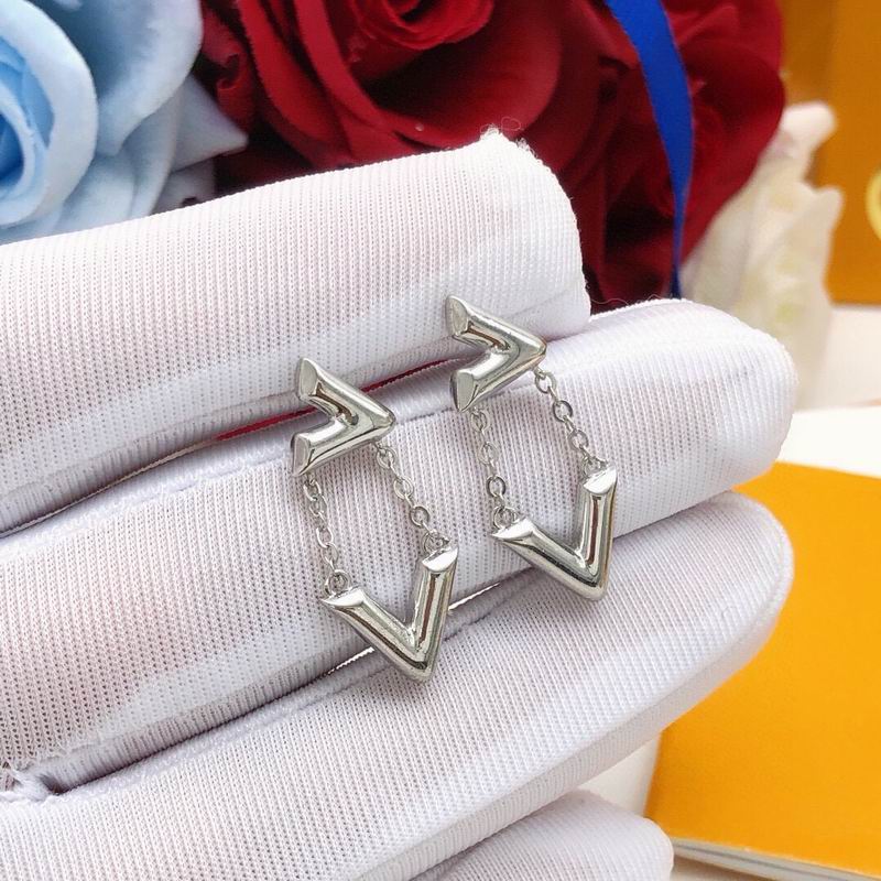 LV Earring 05yxs21 (4)