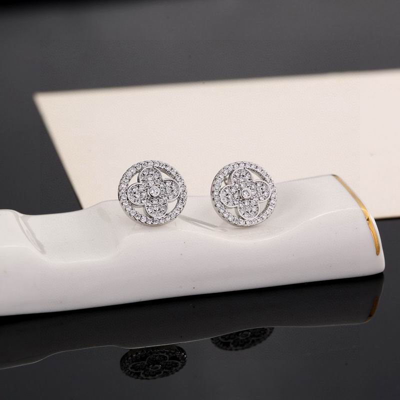 LV Earring 05yxs33 (5)