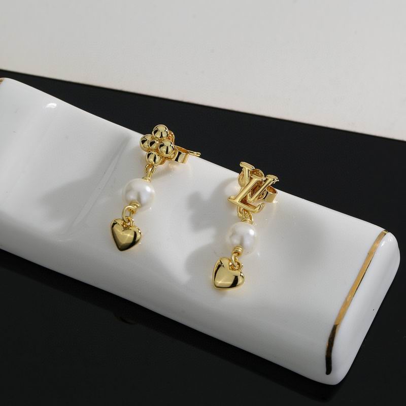LV Earring 05yxs42 (3)