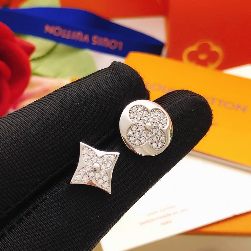 LV Earring 05yxs44 (1)