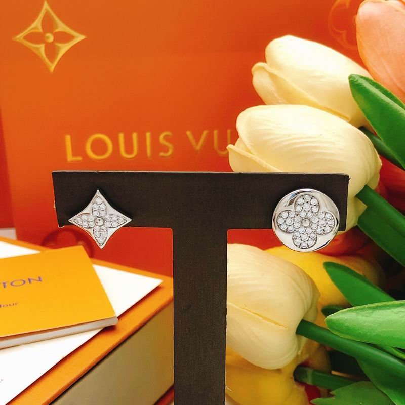 LV Earring 05yxs44 (5)