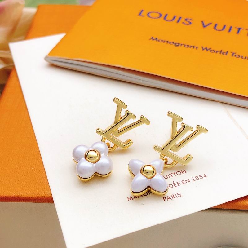 LV Earring 05yxs47 (2)