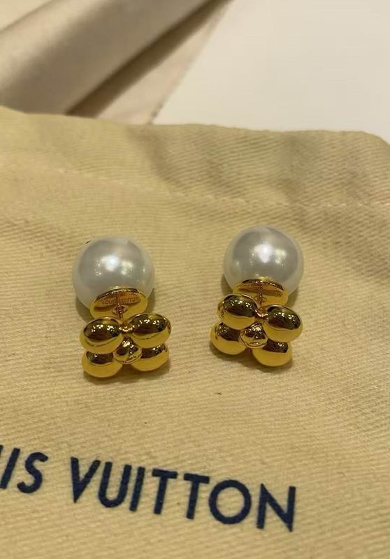 LV Earring 05yxs61 (2)