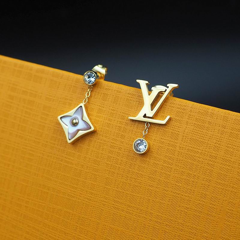 LV Earring 05yxs64 (4)
