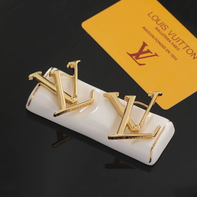 LV Earring 05yxs66 (6)