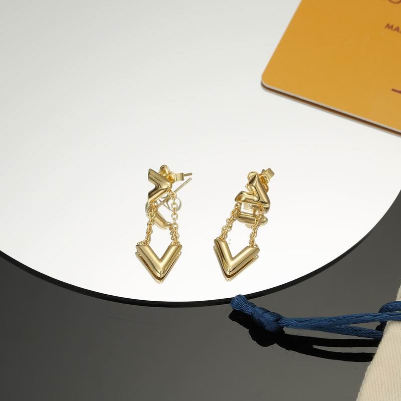 LV Earring 05yxs71 (4)