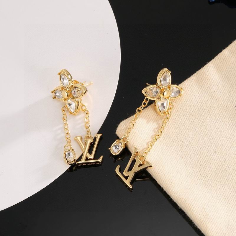 LV Earring 05yxs72 (3)
