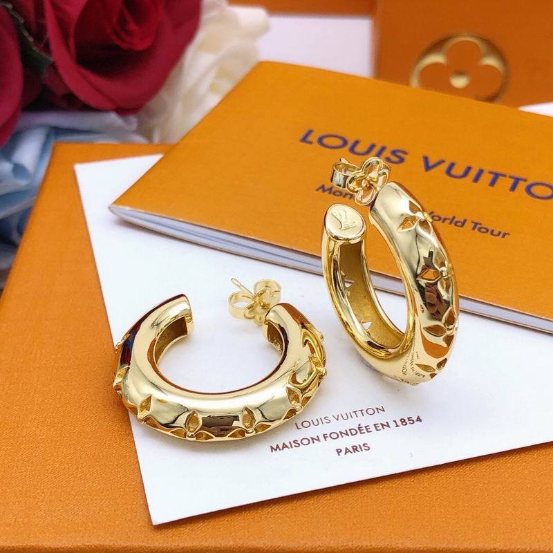 LV Earring 05yxs87 (8)
