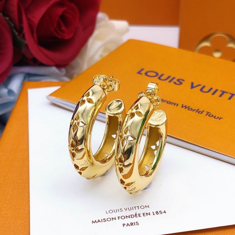 LV Earring 05yxs87 (9)