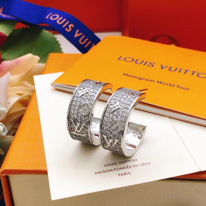 LV Earring 05yxs96 (11)
