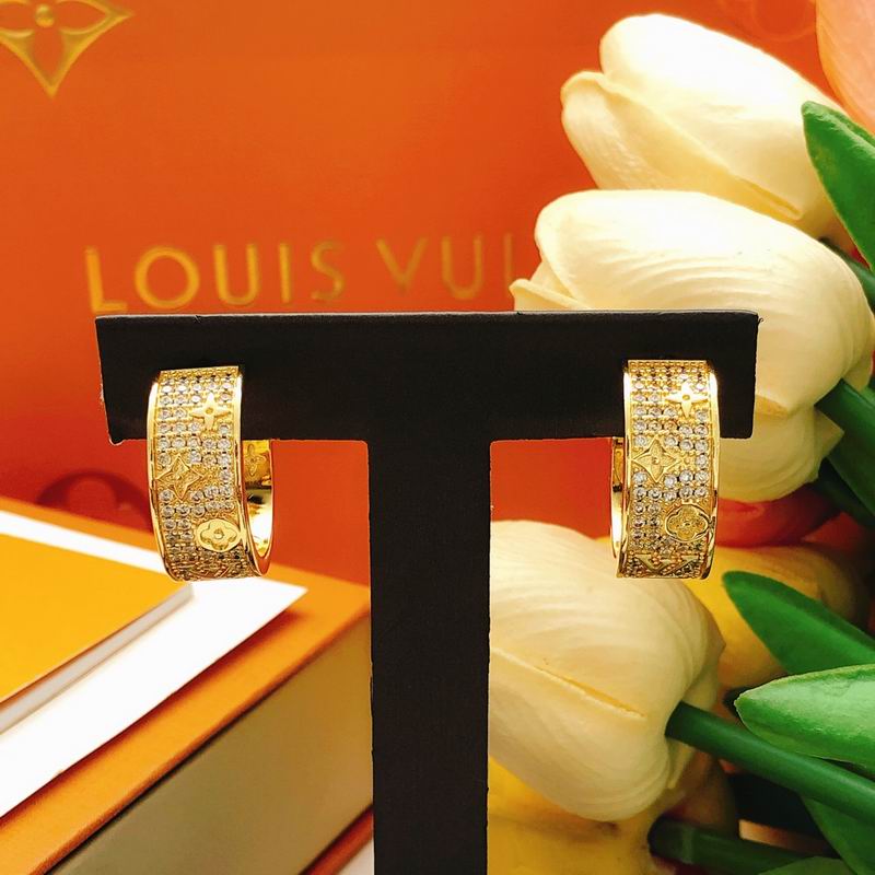 LV Earring 05yxs96 (3)