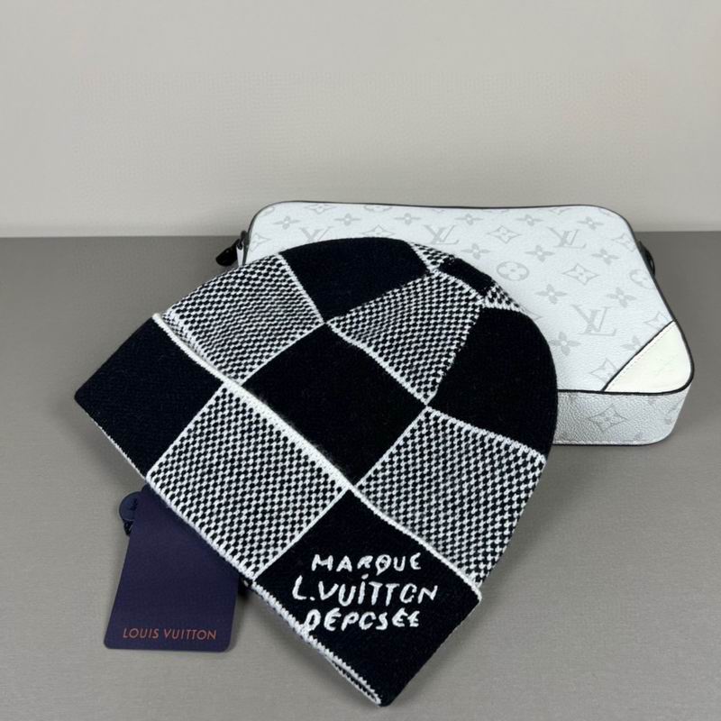 LV Hat dx (20)
