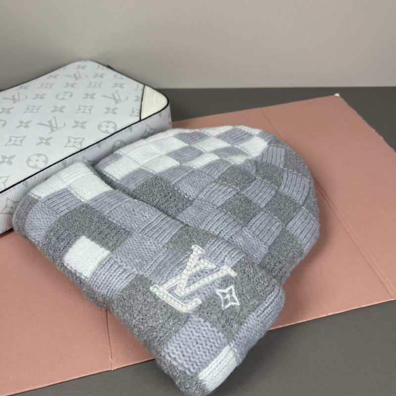 LV Hat dx (4)